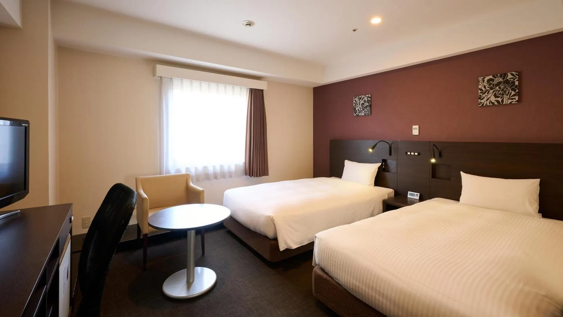 Smile Hotel Kyoto Shijo 3*,